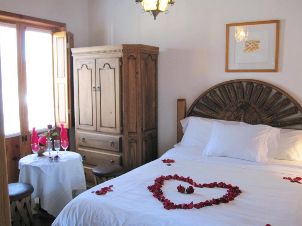 Hotel Estancia De La Era B&B Pátzcuaro Camera foto