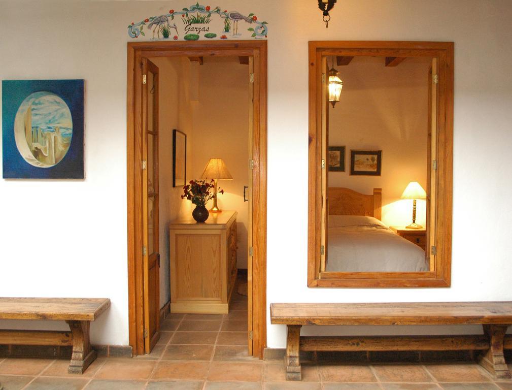 Hotel Estancia De La Era B&B Pátzcuaro Camera foto